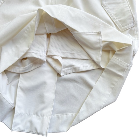 Athleta Vienna Cargo Skort Magnolia White Built in Shorts Size 2 Pockets 305514 - Picture 6 of 11